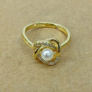 Gold plated women's ring , New with tags , Gold & White